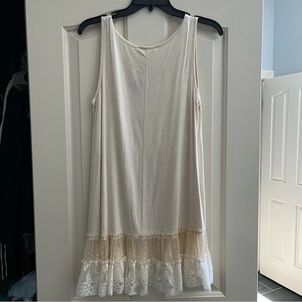 Boutique Easel Tank Dress Lace Bottom Trim - Picture 5 of 5